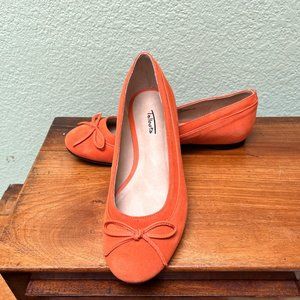 Women's orange suede Talbots flats size 6M NWT